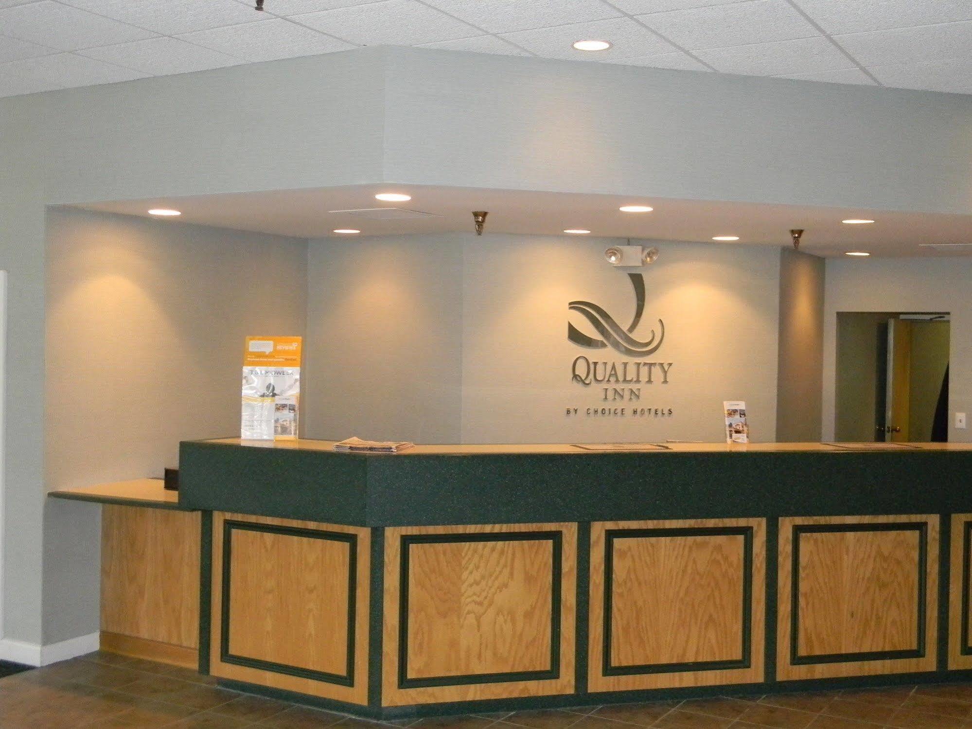 Quality Inn Prestonsburg מראה חיצוני תמונה